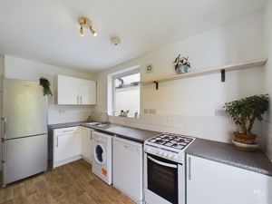 kitchen photo - click for photo gallery